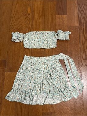 SHEIN Mint Floral Off-Shoulder Crop Top & Wrap Skirt Set